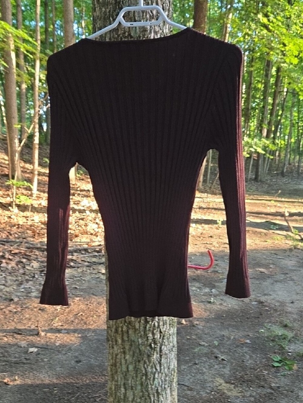Belldini Broŵn Ribbed Crewneck Sweater Rhinestone Accent - Picture 9 of 11